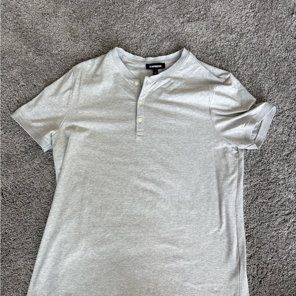 Express Men’s Light Gray Shirt